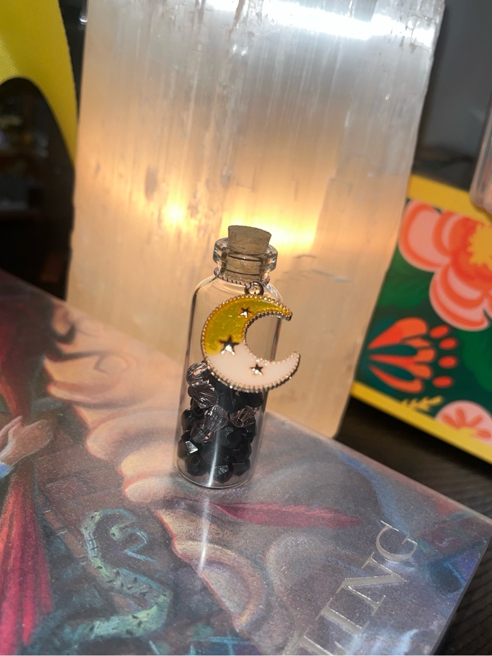 “Gothic Moon”🖤🌙  Bead Bottle